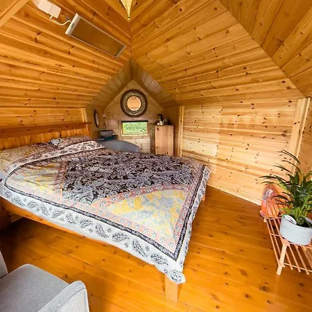Hotel The Hobbit Hole Zelah Esterno foto